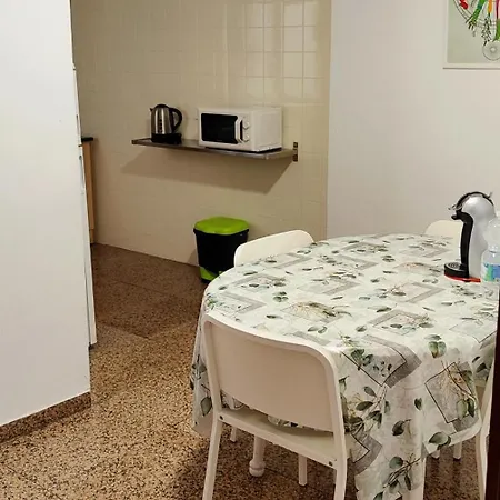 アパート Apartamento Plaza Merced マラガ